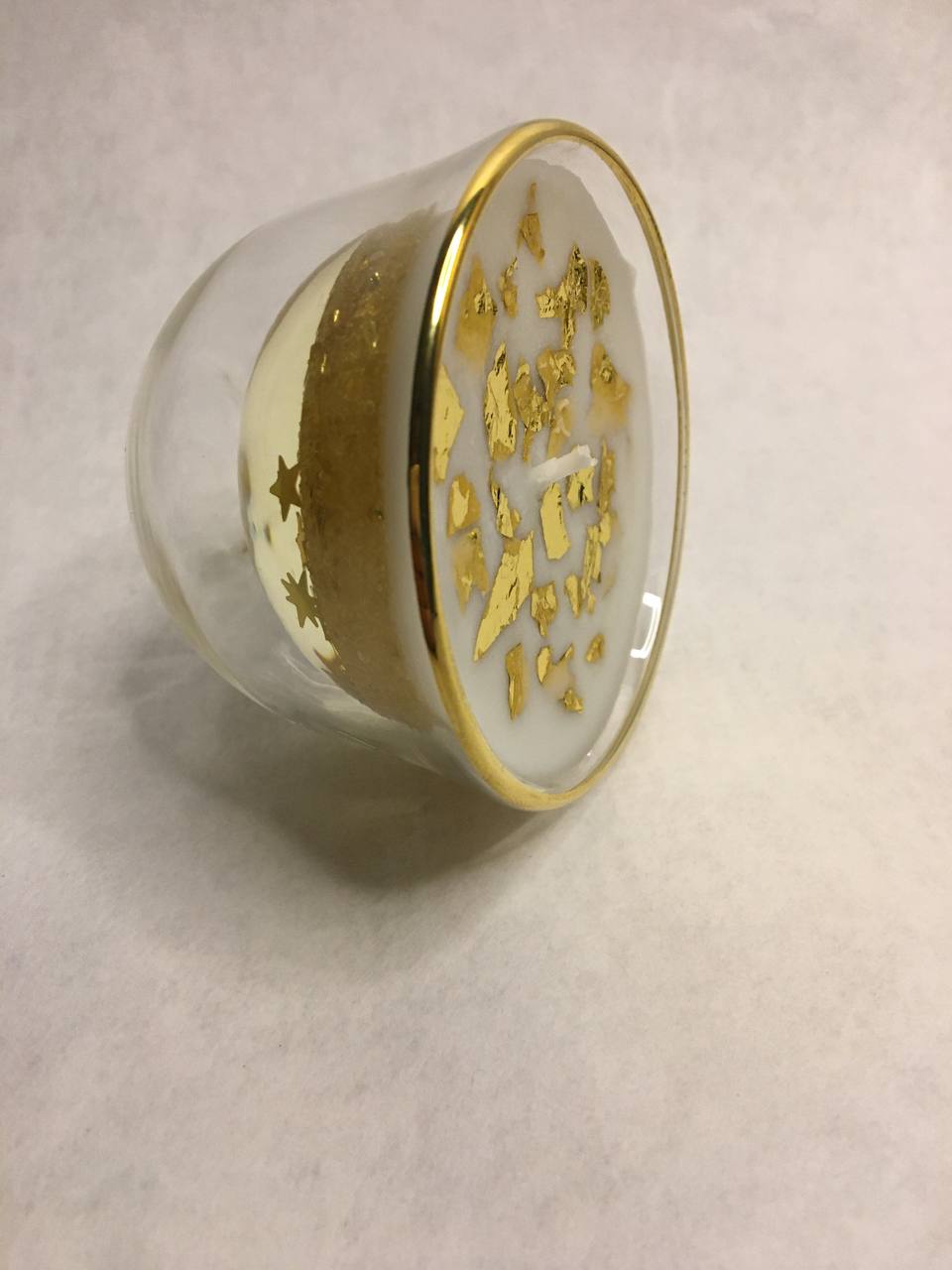 الذهب المتلألئ" الشمعة العائمة _جل و صويا "